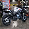 Мотоцикл QJ SRK 900 naked (серый/черный) 2026г.
